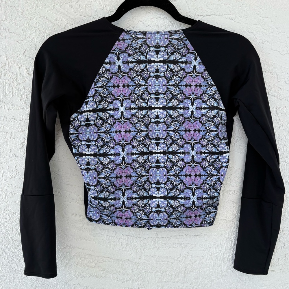 Free People Movement X Zinke Rash Guard Medium 3/4 Sleeve Open Back Knot